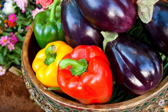 Спор о баклажанах и перцах — какие сорта выбрать для любимых кулинарных изысков